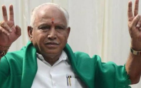 தனி விமானத்தில் டெல்லி விரைந்தார் கர்நாடக முதல்வர் எடியூரப்பா: தலைமையில் மாற்றமா?