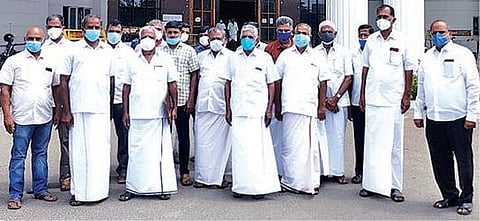 கோயில் நிலத்தில் காவல் நிலையம் அமைக்க எதிர்ப்பு :