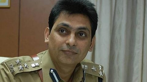 கஞ்சா கடத்தியவர்களைப் பிடித்த தனிப்படை போலீஸாருக்கு ஆணையர் பாராட்டு