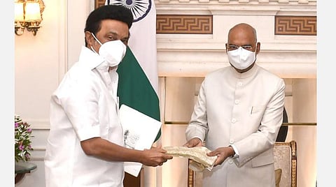 குடியரசுத்தலைவருடன் முதல்வர் ஸ்டாலின் சந்திப்பு: தமிழகப் பிரச்சினைகள் குறித்து கோரிக்கை