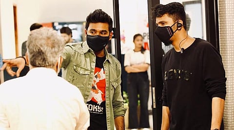 தனுஷ் பிறந்த நாள்: கவனம் ஈர்த்த கார்த்திக் நரேன் வாழ்த்து