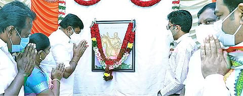 தீரன் சின்னமலை நினைவு தினம் அனுசரிப்பு  :