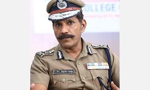 பணியிட மாறுதல் கோரிய 1,120 போலீஸார் இடமாற்றம்: டிஜிபி சைலேந்திரபாபு உத்தரவு