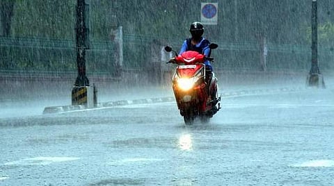 4 நாட்களுக்கு மழை பெய்ய வாய்ப்பு: வானிலை ஆய்வு மையம் தகவல்