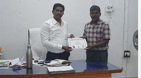 சர்வதேச அளவில் 18 விண்கற்களைக் கண்டறிந்த நாரணாபுரம் அரசுப்பள்ளி ஆசிரியர்