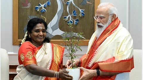 புதுச்சேரி வளர்ச்சித் திட்டங்களுக்கு ஒத்துழைப்பு: தமிழிசையிடம் பிரதமர் மோடி உறுதி