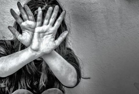 இன்ஸ்டாகிராமில் பழக்கம்; 16 வயது சிறுமியை திருமணம் செய்து பாலியல் அத்துமீறலில் ஈடுபட்டவர் கைது