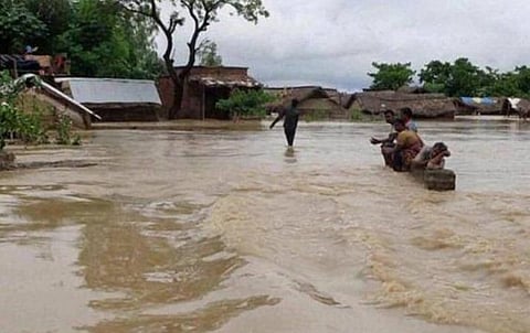 உ.பி.வெள்ளத்தில் மூழ்கிய 604 கிராமங்கள்: மீட்பு மற்றும் நிவாரணப் பணியில் ராணுவம்