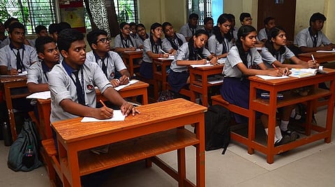 ஆக.23 முதல் 10-ம் வகுப்பு மதிப்பெண் சான்றிதழ்: அரசு அறிவிப்பு