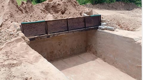 திருப்பத்தூர் மாவட்டத்தில் செயற்கை மணல் தயாரிக்க பிரத்யேகமாகச் செய்யப்பட்டுள்ள தொட்டி