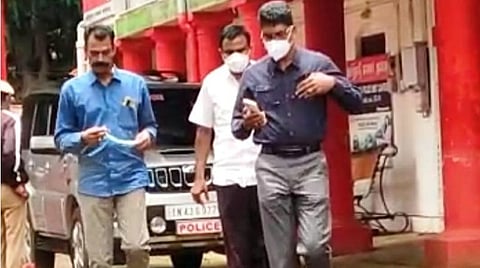 கோடநாடு வழக்கு: ஜெ. ஓட்டுநர் கனகராஜின் அண்ணனிடம் போலீஸார் தீவிர விசாரணை