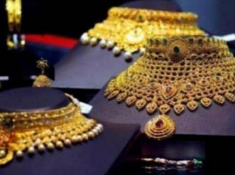 தங்கம் விலை இன்றும் உயர்வு: பவுனுக்கு ரூ. 384 அதிகம்