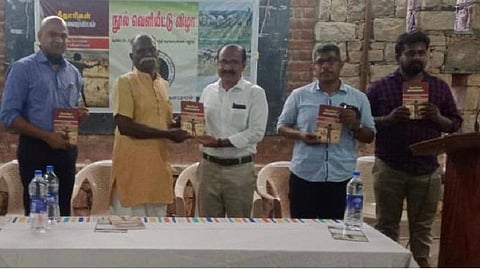 மதுரை காந்தி நினைவு அருங்காட்சியகத்தில் இன்று நூலாசிரியர்கள் பெரி.கபிலன், க.சி.பழனிக்குமார் ஆகியோர் எழுதிய ‘கீதாரிகள் இனவரைவியல்’ எனும் நூலினை சாகித்ய அகாடரி விருதுபெற்ற எழுத்தாளர் சோ.தர்மன் வெளியிட்டார்.  