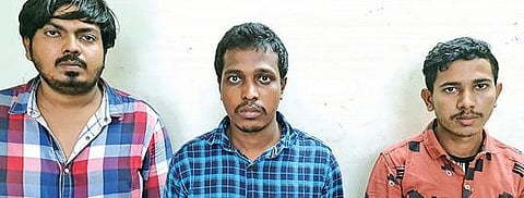 உரிய ஆவணங்கள் இல்லாமல்  -  திருப்பூரில் தங்கியிருந்த வங்கதேச நாட்டினர் 3 பேர் கைது :