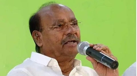 தமிழில் போட்டித்தேர்வு எழுதுவோருக்கு மட்டுமே தமிழ் வழியில் படித்ததற்கான சிறப்பு இட ஒதுக்கீடு: ராமதாஸ் வலியுறுத்தல் 