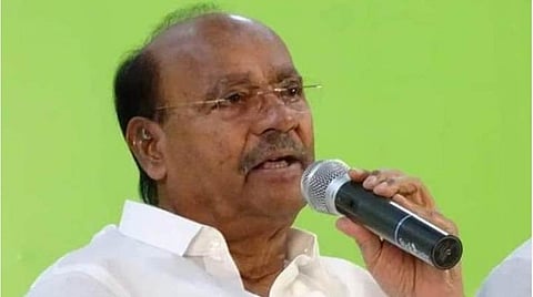 தவிக்கும் மாணவர்கள்; கல்லூரி விடுதிகளை அதிகரிக்க வேண்டும்: ராமதாஸ் 