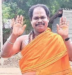 கைது செய்யப்பட்ட சக்தி.