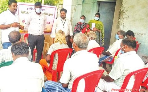 வடலூர் அருகே மருவாய் கிராமத்தில் குறிஞ்சிப்பாடி தோட்டக்கலைத்துறை சார்பில் அனைத்து திட்டங்களுக்கான விண்ணப்ப மேளா நடந்தது.