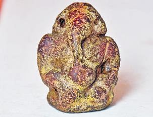 கீழ்பையூரில் 400 ஆண்டுகள் பழமையான சுடுமண் விநாயகர் சிலை :  கிருஷ்ணகிரி காப்பாட்சியர் தகவல்