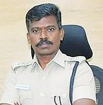 திருப்பத்தூர் மாவட்ட எஸ்பி யாக நியமிக்கப்பட்டுள்ள டாக்டர் பாலகிருஷ்ணன்.