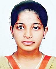 கனிமொழி