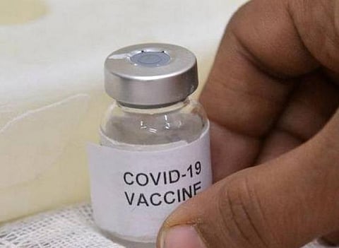 கோவிட் தடுப்பூசி எண்ணிக்கை 75.89 கோடியைக் கடந்தது