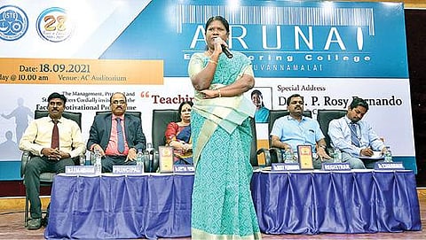 திருவண்ணாமலை அருணை பொறியியல் கல்லூரியில்  ஒரு நாள் பயிற்சி பட்டறை நடைபெற்றது.