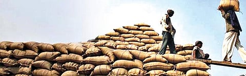 வேளாண் விற்பனைக்கும் சந்தைக்கும் அமைச்சகங்கள்!