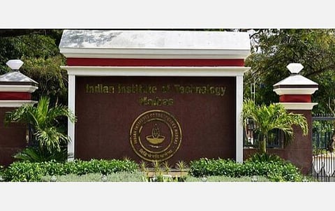 பணியில் உள்ளவர்களுக்கு பிரத்யேகமாக சென்னை ஐஐடி-யில் எம்பிஏ படிப்பு: அக்.19-க்குள் ஆன்லைனில் விண்ணப்பிக்கலாம்