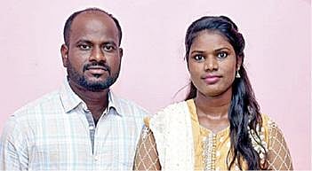 கணவர் கவுதமனுடன் அமுல்