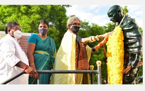 காந்தியின் எளிய வாழ்க்கைக்கு அடித்தளமிட்டது மதுரை மண்: காந்தியின் பேத்தி தாரா காந்தி பட்டாச்சார்யா பெருமிதம்