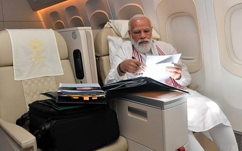 ‘‘இது காப்பியடிக்க கடினமானது’’- பிரதமர் மோடியின் விமான புகைப்படத்துக்கு காங்கிரஸ் பதில் 