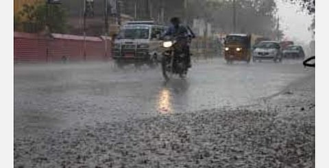 தமிழகத்தின் 7 மாவட்டங்களில் இடி, மின்னலுடன் கூடிய கனமழை: வானிலை ஆய்வு மையம்