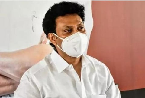 பள்ளிகள் திறப்பு: முன்னேற்பாடுகள் குறித்து அமைச்சர் அன்பில் மகேஸ் ஆலோசனை