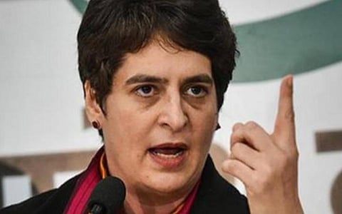 மோடி சார், எஃப்ஐஆர் பதியாமலேயே உங்கள் அரசு என்னை 28 மணி நேரமாக சிறைவைத்துள்ளது: பிரியங்கா காந்தி ட்வீட்