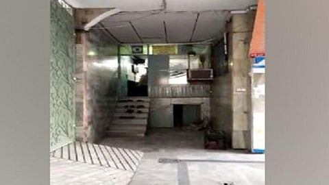 காபூலில் சீக்கிய குருத்வாரா சேதம்; மக்கள் சிறைபிடிப்பு