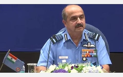 சீனா, பாக். நாடுகளிடமிருந்து வரும் சவால்களை எதிர்கொள்ள தயார்: விமானப் படை தளபதி சவுத்ரி தகவல்