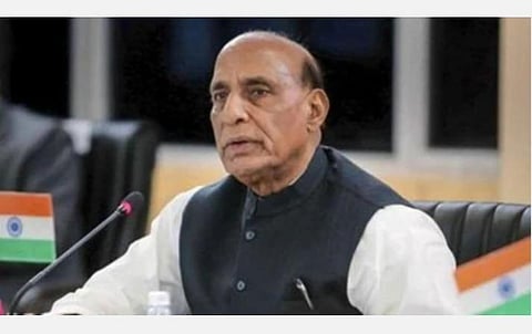 இந்தியாவுக்கு மட்டுமின்றி அண்டை நாடுகளுக்கும் அரணாக விளங்குகிறது கடலோர காவல் படை: மத்திய பாதுகாப்பு அமைச்சர் ராஜ்நாத் சிங் புகழாரம்