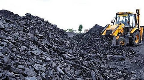 நிலக்கரி விநியோகம் போதிய அளவு உள்ளது: மின் தட்டுப்பாடு குறித்து மத்திய அமைச்சர் விளக்கம்