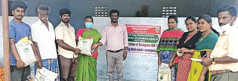 மஞ்சள் தேமல் நோயை எதிர்க்கும் திறன் கொண்ட  : ‘வம்பன் 11’ புதிய ரக உளுந்து திருப்பூரில் அறிமுகம் :