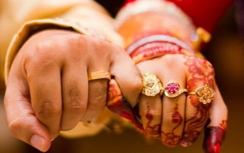 ஏழைப்பெண்களுக்குக் கைகொடுக்கும் அரசுத் திட்டங்கள்