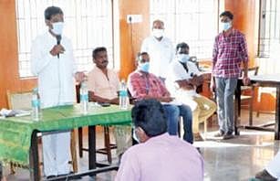 கடலூர் மாநகராட்சியில் அடிப்படை திட்ட பணிகள் ஆய்வுக் கூட்டத்தில் எம்எல்ஏ ஐயப்பன் பேசினார்.