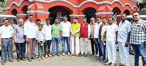 வெலிங்டன் கன்டோன்மென்ட்டில் வீடுகளை இடிக்க எதிர்ப்பு :