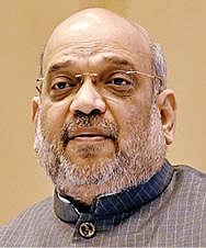 3 நாள் பயணமாக காஷ்மீர் வந்தார் அமித் ஷா :  தீவிரவாதிகளால் கொல்லப்பட்ட போலீஸ் அதிகாரி மனைவிக்கு அரசுப் பணி