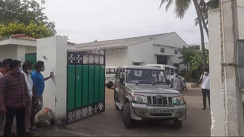 இன்ஸ்பெக்டர் வீட்டில் லஞ்ச ஒழிப்புப் பிரிவு சோதனை: ரூ.1.53 லட்சம் பறிமுதல்