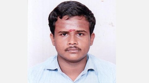 நீட் தேர்வில் தோல்வி பயத்தில் தற்கொலை செய்துகொண்ட மாணவர் கீர்த்திவாசன்.
