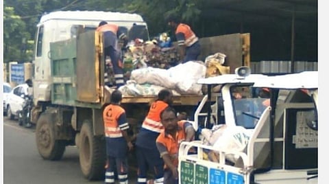 தீபாவளி; சென்னையில் 138.21 மெட்ரிக் டன் பட்டாசுக் கழிவுகள் அகற்றம்