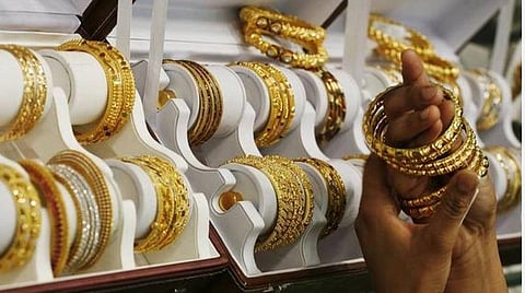 தங்கம் விலை உயர்வு: இன்றைய நிலவரம் என்ன?