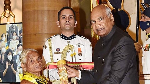 களத்தில் நிற்கும் போராளி துளசி