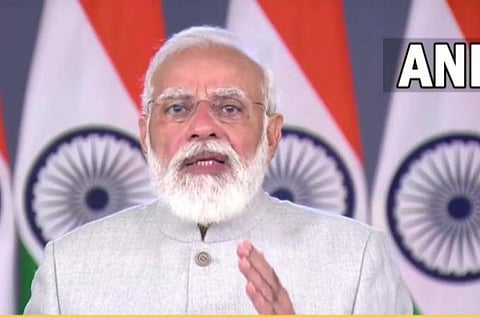 கிரிப்டோகரன்சி; இளைஞர்களை பாழாக்குவோரின் தவறான கைகளுக்கு சென்றுவிடக் கூடாது: பிரதமர் மோடி எச்சரிக்கை